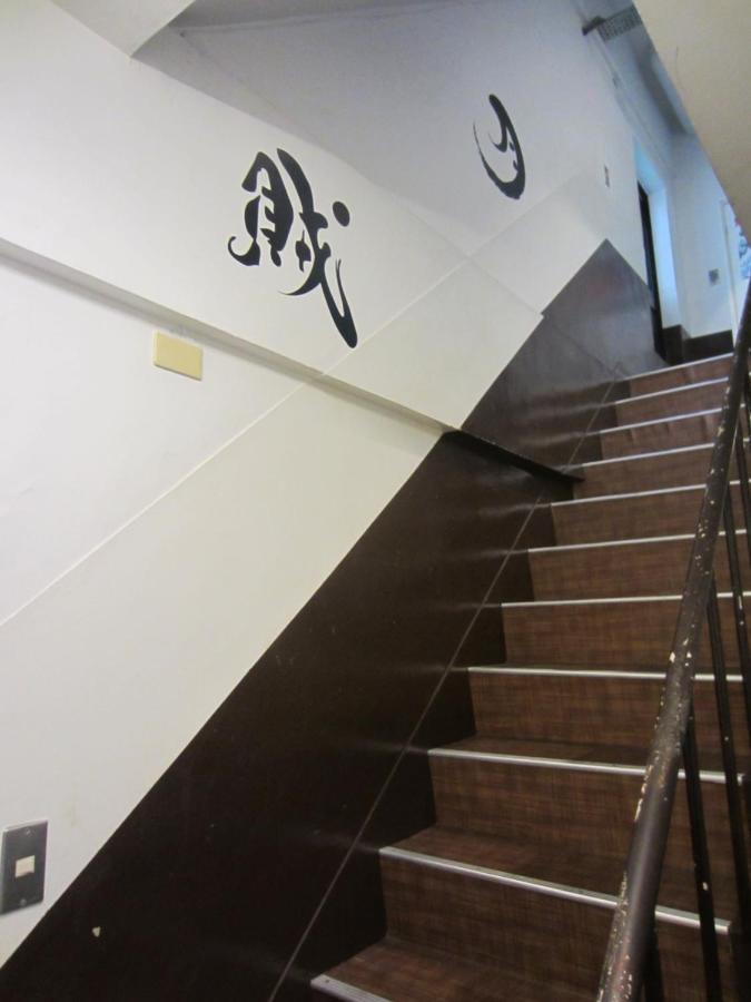 Nomad Hostel East Tokyo Bagian luar foto