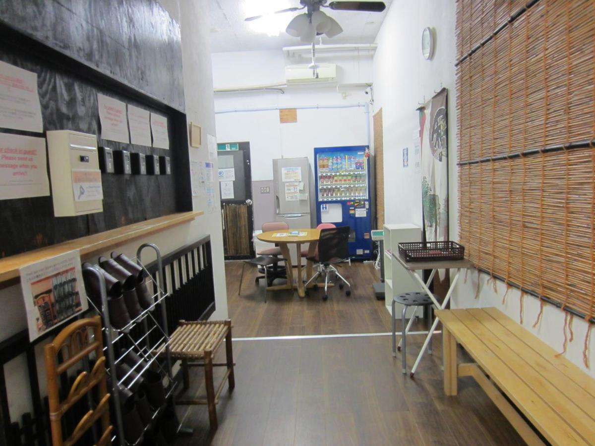 Nomad Hostel East Tokyo Bagian luar foto